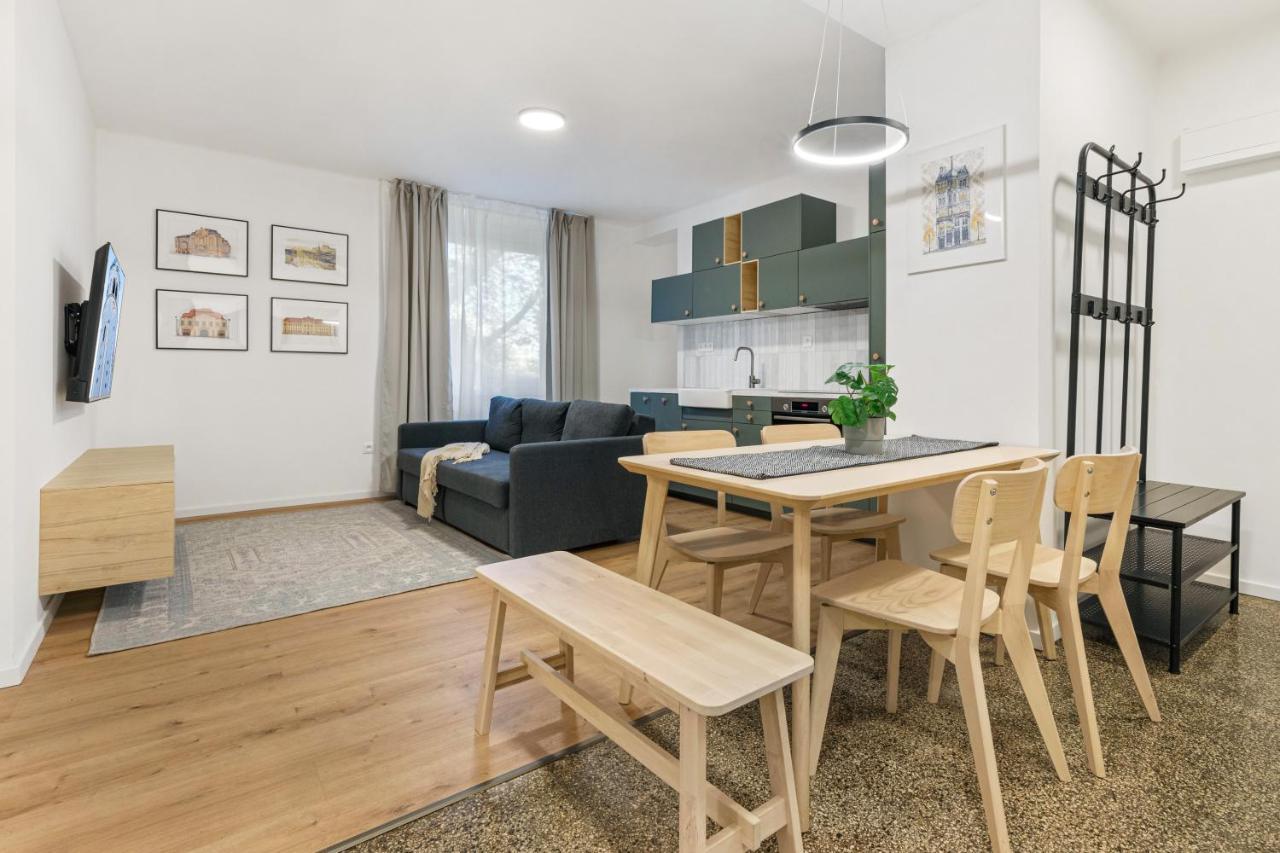 Bratislava Touch 2 Bedroom Apt Exterior foto